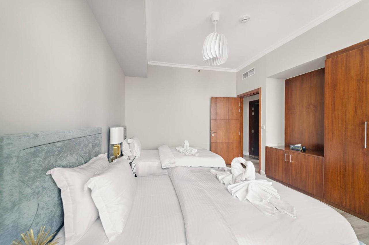 First Class 3Br With Full Burj Khalifa And Fountain View ดูไบ ภายนอก รูปภาพ