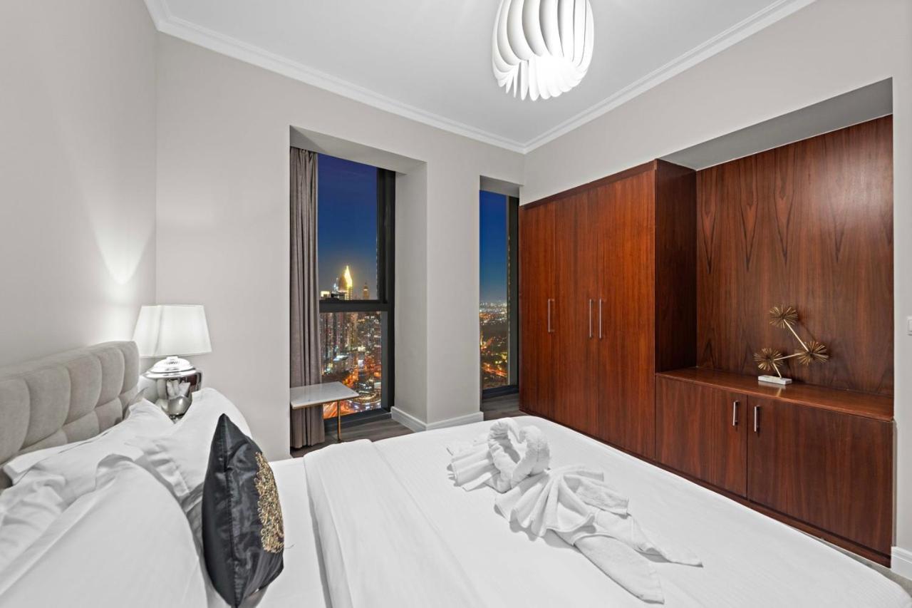 First Class 3Br With Full Burj Khalifa And Fountain View ดูไบ ภายนอก รูปภาพ